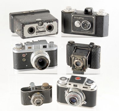 Lot 419 - Collectors End Lot to include Bakelite Cameras.