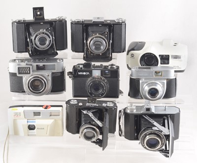 Lot 385 - Group of Collectors Cameras.
