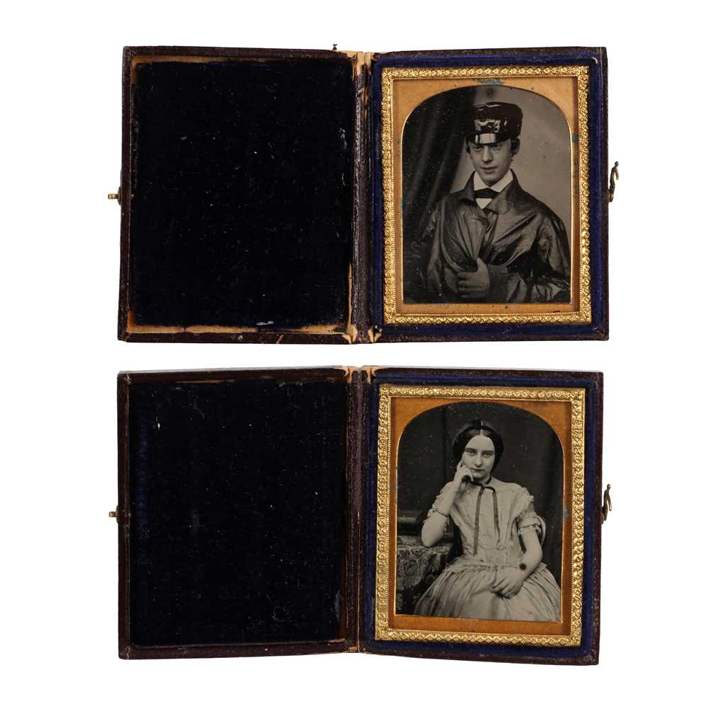 Lot 12 - William & Charles Oakeshott (XIX cent.)