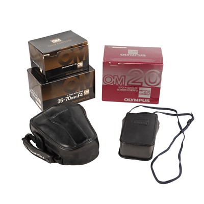 Lot 395 - Three 35mm Cameras