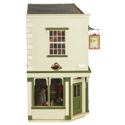 Lot 16 - The Swan Pub