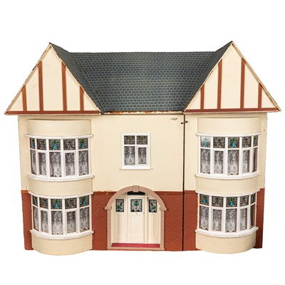Lot 29 - Early Twentieth Century Home
