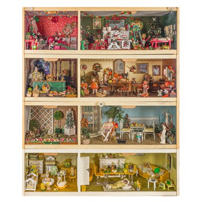 Lot 78 - Seasonal Dioramas