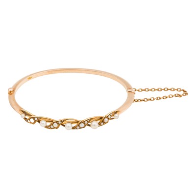 Lot 355 - A pearl bangle