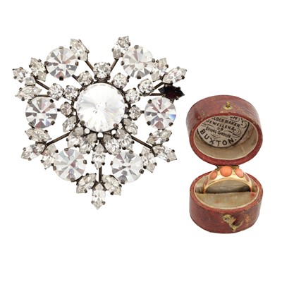 Lot 469 - A coral ring with a Wilson and Butler brooch