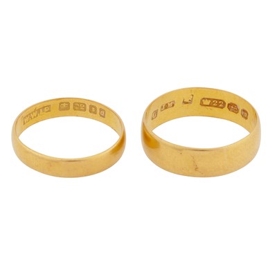 Lot 442 - Two gold rings