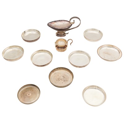 Lot 766 - A mixed group of silver