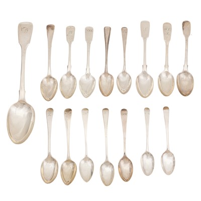Lot 729 - A mixed group of George III and later sterling silver flatware