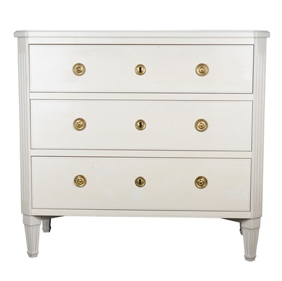 Lot 211 - A Swedish Gustavian style painted chest of drawers, 'Medevi'
