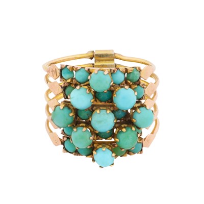 Lot 32 - A turquoise multi-band ring