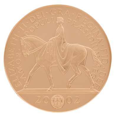 Lot 49 - '1952-2002 Golden Jubilee' Gold Proof Crown
