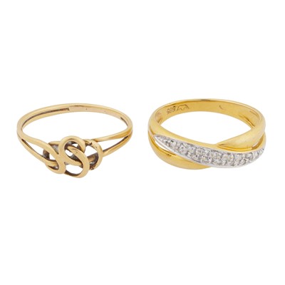 Lot 117 - Two rings