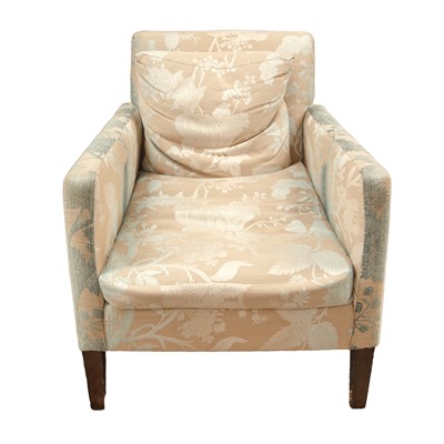 Lot 214 - A William Yeoward armchair