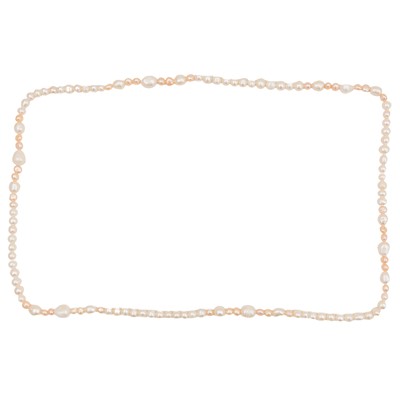 Lot 283 - A single strand pearl necklace