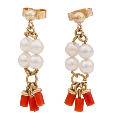 Lot 201 - A pair of pearl and coral earrings