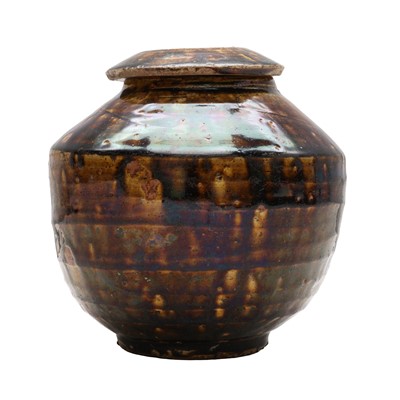 Lot 265 - A Korean brown-glazed jar and cover, Joseon dynasty, 18th-19th century