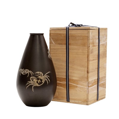 Lot 102 - A Japanese bronze 'crab' vase, 20th century