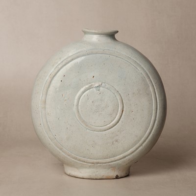 Lot 257 - A Korean circular moon jar, Joseon dynasty, 19th century