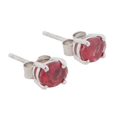 Lot 40 - A pair of pink tourmaline stud earrings