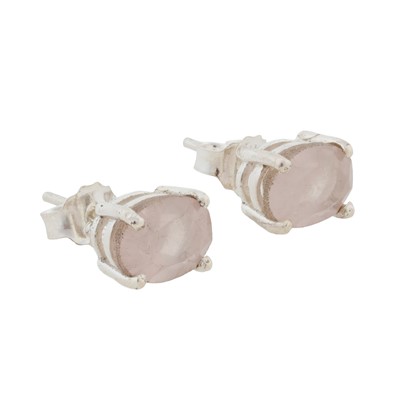 Lot 41 - A pair of rose quartz stud earrings