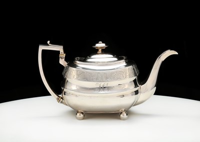 Lot 475 - A George III antique sterling silver teapot,...