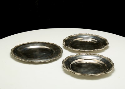 Lot 438a - Three Egyptian 900 standard silver plates,...
