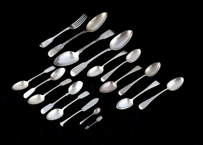 Lot 269 - A mixed group of Georgian and Victorian silver...