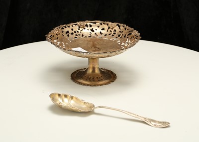 Lot 78 - An Edwardian antique sterling silver comport,...