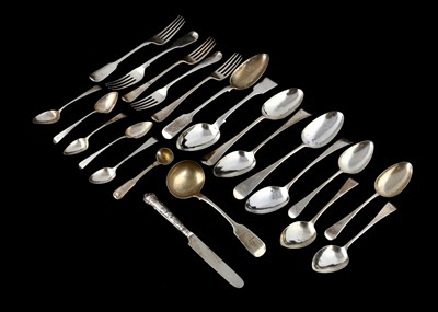 Lot 268 - A mixed group of Georgian antique sterling...