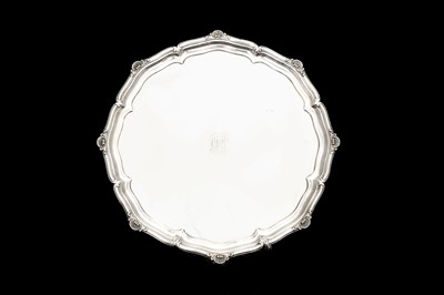 Lot 391 - A large George V antique sterling silver...