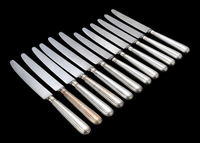 Lot 295 - A modern set of Elizabeth II sterling silver...