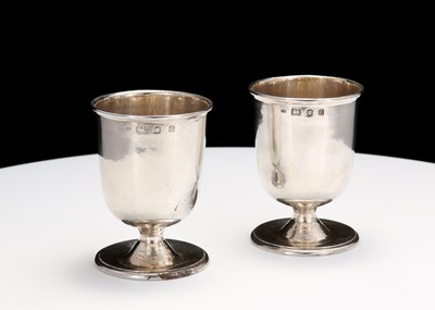 Lot 426 - A pair of Elizabeth II modernist sterling...