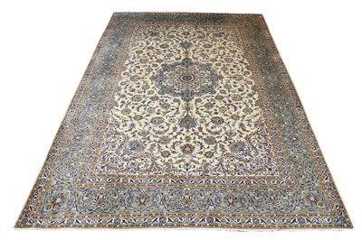 Lot 39 - A FINE KASHAN CARPET, CENTRAL PERSIA, SECOND...