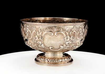 Lot 463 - An Edwardian antique sterling silver rose bowl,...