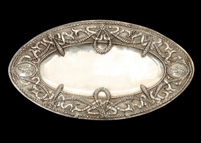 Lot 357 - A mid-19th century Italian 800 standard silver...