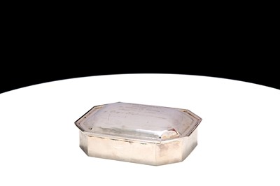 Lot 335 - A modern Spanish silver box, by Perez...