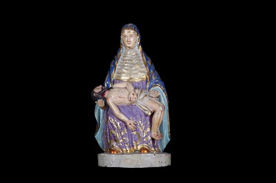 Lot 67 - AN 18TH CENTURY SPANISH CARVED WOOD, GILDED...