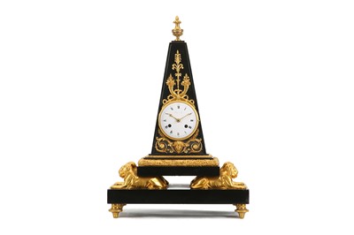 Lot 18 - A FINE EARLY 19TH CENTURY FRENCH EMPIRE BLACK...