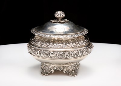 Lot 446 - An unusual George IV antique sterling silver...