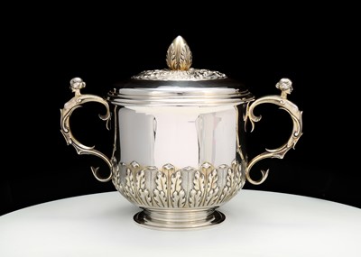 Lot 465 - A large late Victorian antique sterling silver...