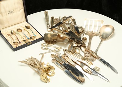 Lot 90 - A mixed group of Continental silver flatware,...