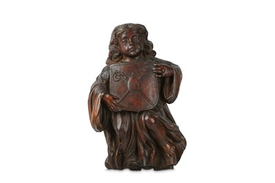 Lot 55 - A 17TH / 18TH CENTURY ITALIAN CARVED WALNUT...