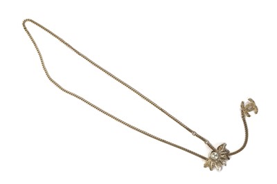 Lot 605 - Chanel gilt feather belt/sautoir, c.2008, pale...