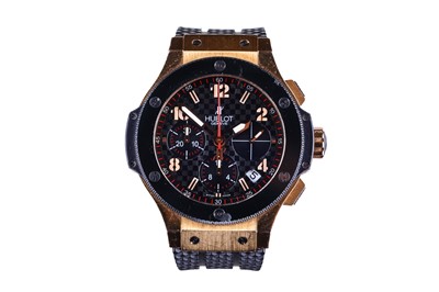Lot 6 - HUBLOT. AN 18K ROSE GOLD AND TITANIUM...