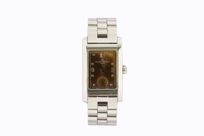 Lot 41 - BAUME & MERCIER. A LADIES STAINLESS STEEL...