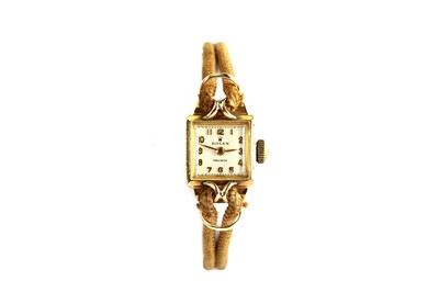 Lot 71 - ROLEX. A LADIES 9K GOLD MANUAL WIND WRISTWATCH....