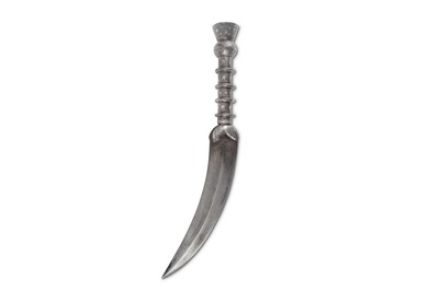 Lot 275 - A SOUTH INDIAN STEEL SPEARHEAD  Thanjavur...
