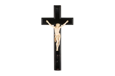 Lot 35 - A 19TH CENTURY CARVED IVORY CRUCIFIX the...