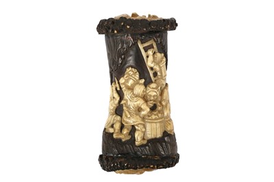 Lot 93a - A 19TH CENTURY BLACK FOREST CARVED STAG HORN...