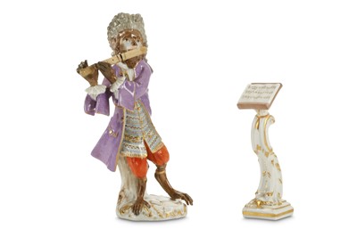 Lot 150 - A MEISSEN PORCELAIN MONKEY BAND FIGURE OF A...
